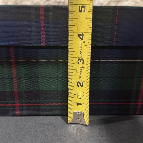 Plaid Storage/Gift Box - Picture 5 of 5